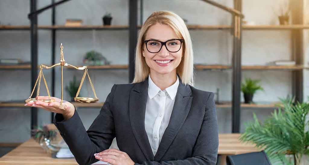 Çalışanlara İnsan Hakları ve İş Hukuku Bilinci Kazandırma